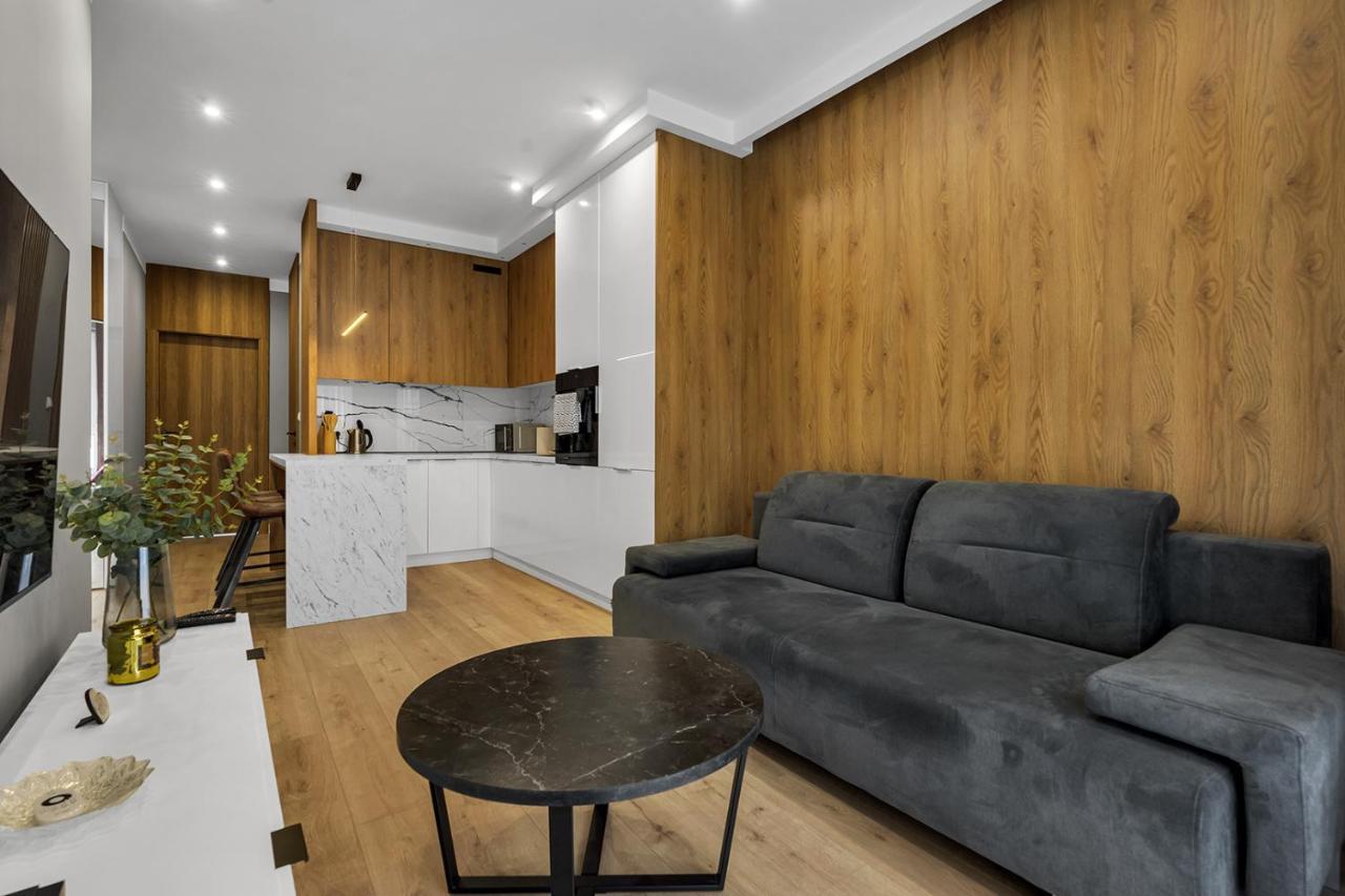 Lotnisko Chopina Modern Apartment Warsaw Exterior photo