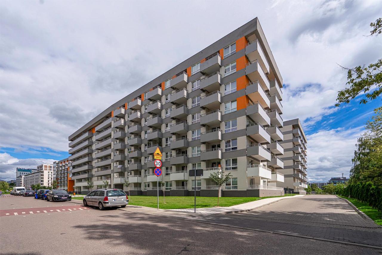 Lotnisko Chopina Modern Apartment Warsaw Exterior photo